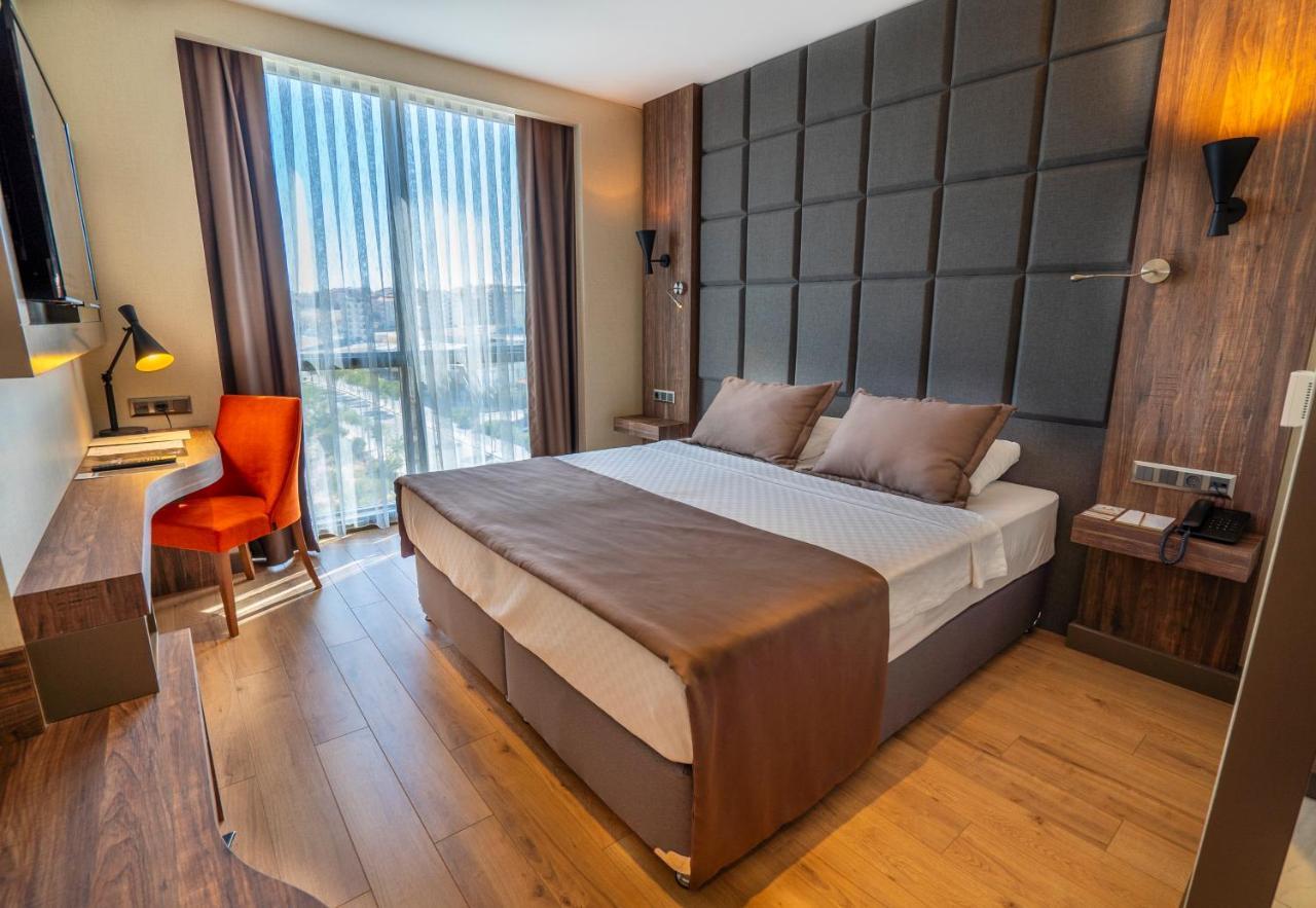 New Karaman Hotel Exterior foto